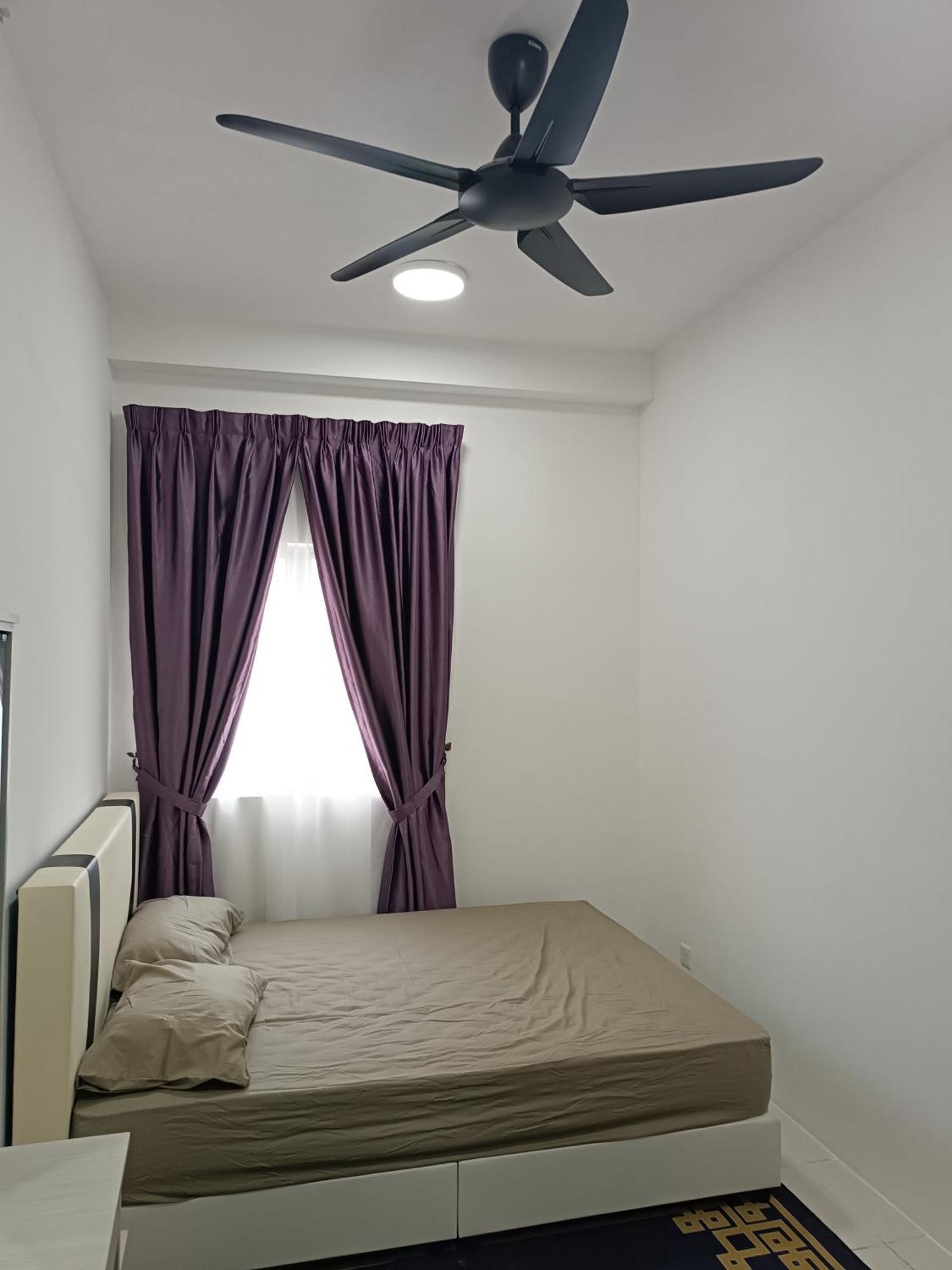 Aisy Homestay Putrajaya Cyberjaya Klia 캄풍 뎅킬 외부 사진