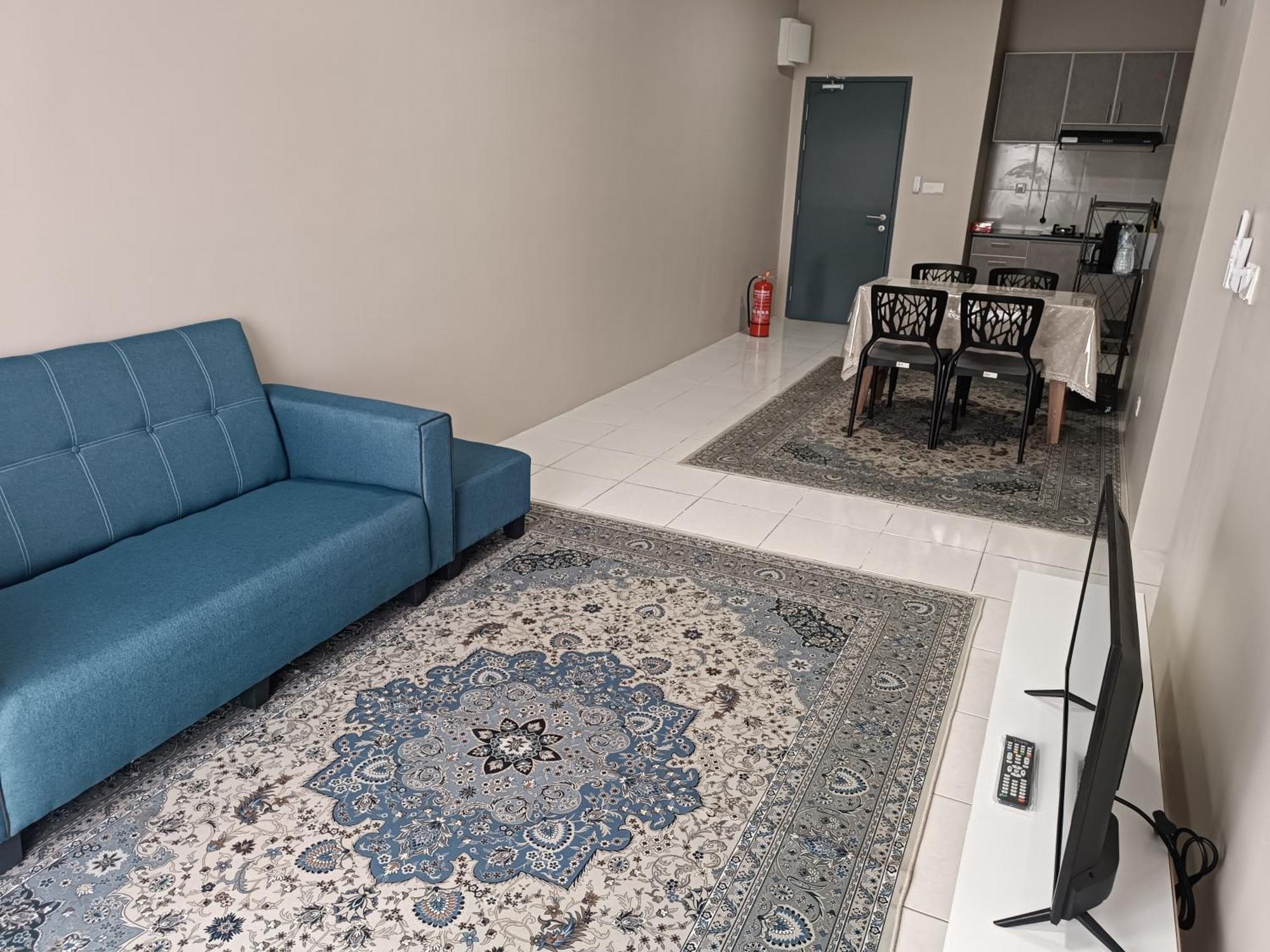 Aisy Homestay Putrajaya Cyberjaya Klia 캄풍 뎅킬 외부 사진
