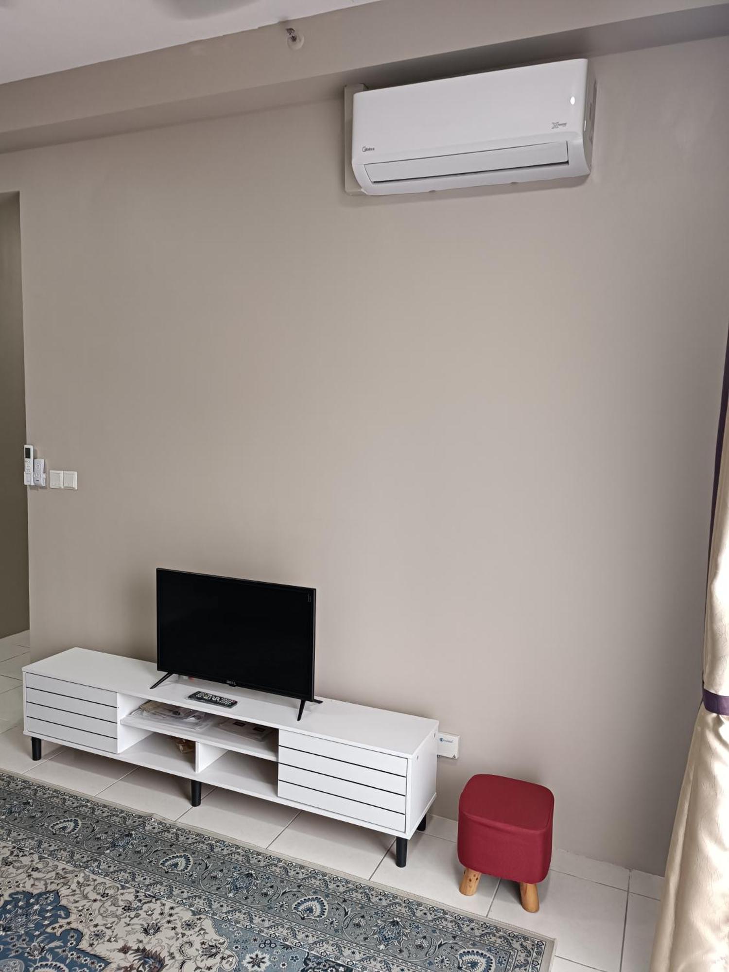 Aisy Homestay Putrajaya Cyberjaya Klia 캄풍 뎅킬 외부 사진